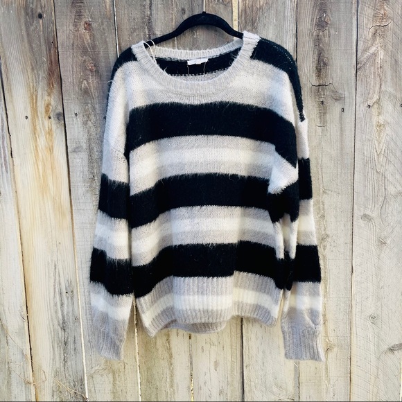 Easel Los Angeles Striped Bohemian Casual Sweater Size Large - Picture 2 of 16